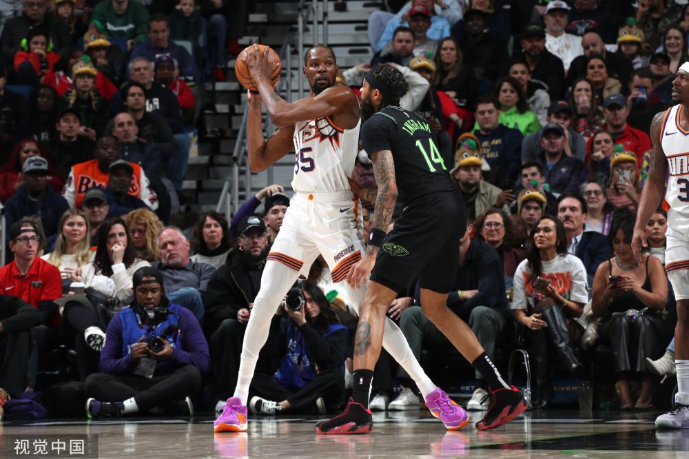 更体现在他 更体现在他