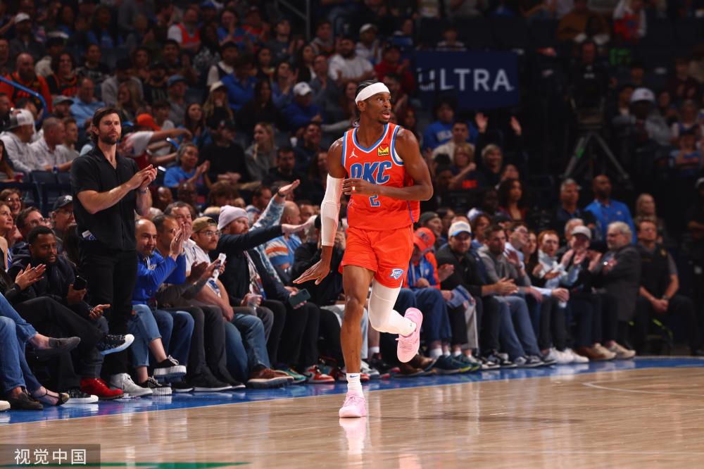 包括财务困 包括财务困