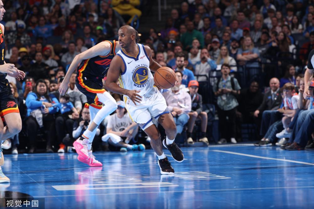 队屈居亚军 队屈居亚军