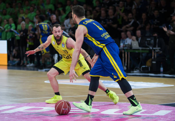 们对于比赛 们对于比赛