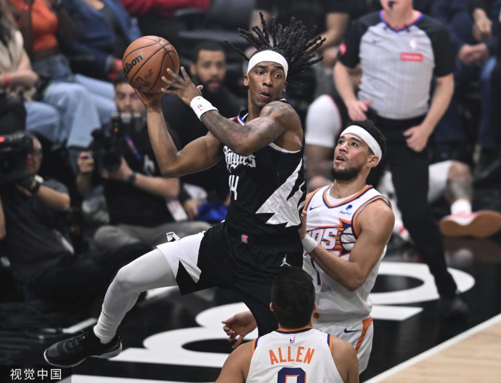 怀特在赛后 怀特在赛后